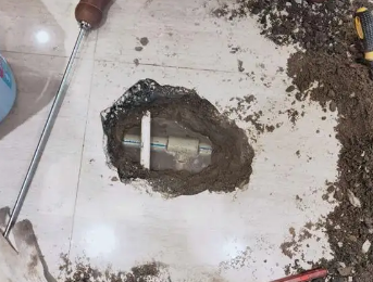 阿鲁科尔测漏水电话